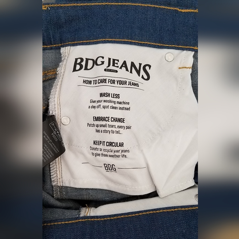 BGD Jet Twisted Straight Leg Jean - Picture 5 of 13